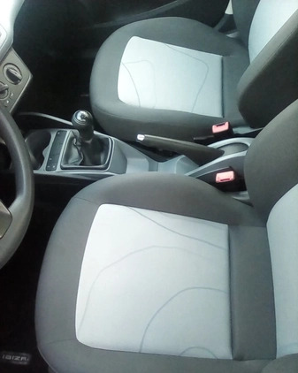 Seat Ibiza cena 27800 przebieg: 91800, rok produkcji 2015 z Garwolin małe 277